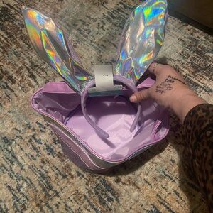 NWTHolographic Bunny Ear’s girls Easter 🐣 Baskey.